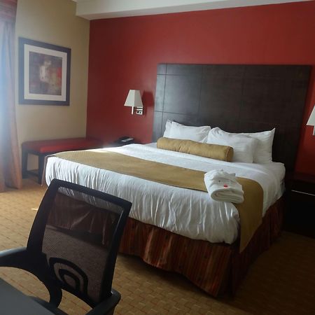 Best Western Plus Боуменвилл Экстерьер фото